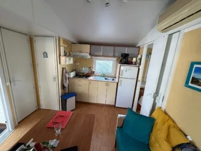 MOBIL HOME SUN ROLLER MÉDITERRANÉE 2006 2CH AVEC TERRASSE INTÉGRÉE + CLIM RÉVERSIBLE