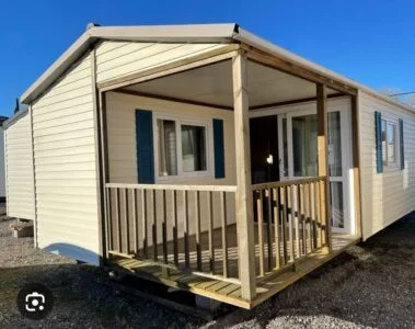MOBIL HOME SUN ROLLER MÉDITERRANÉE 2006 2CH AVEC TERRASSE INTÉGRÉE + CLIM RÉVERSIBLE