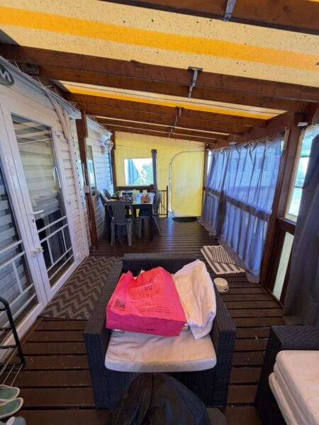 Terrasse mobil home occasion 6 x 2.50m couverte fermée sauf joue gauche
